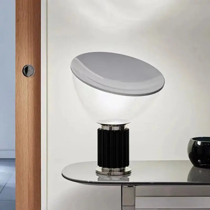 Halvard – Artistic Italian Glass LED Desk Lamp with Creative Design Monalume
