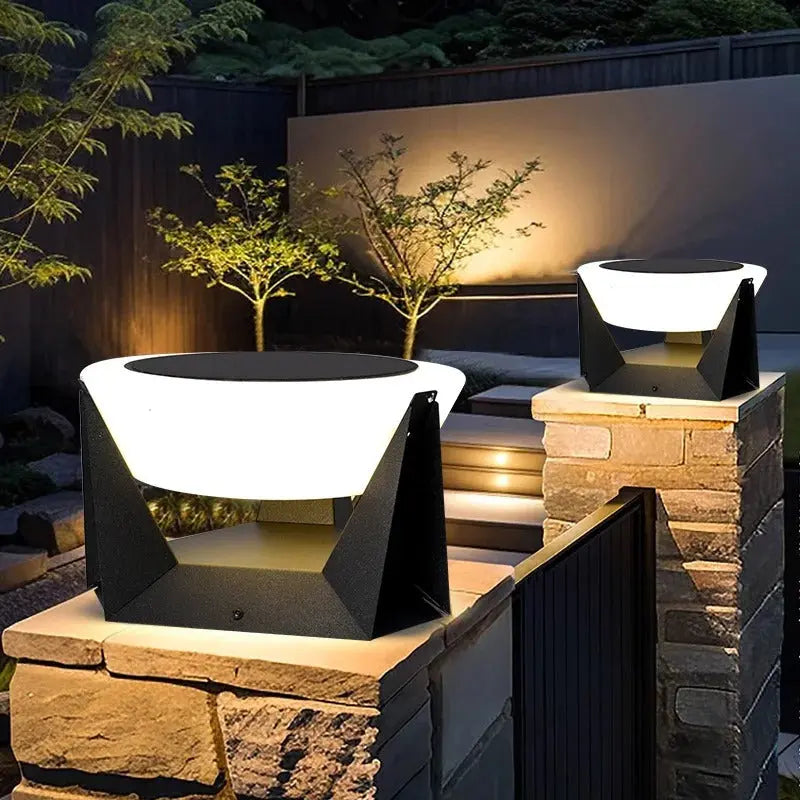 Lovisa – Waterproof Solar LED Outdoor Lamp Monalume