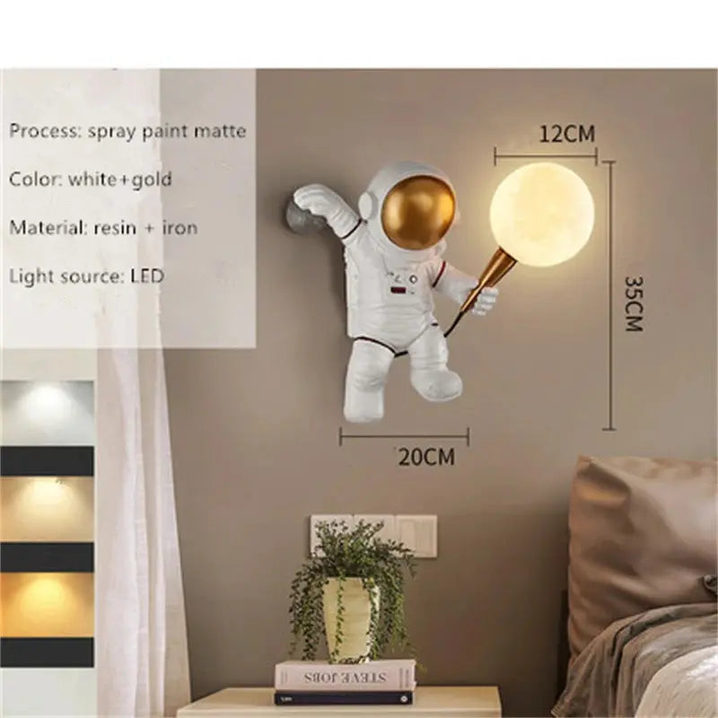 Freya – Astronaut-Themed LED Table and Wall Lamp for Unique, Playful Lighting Monalume