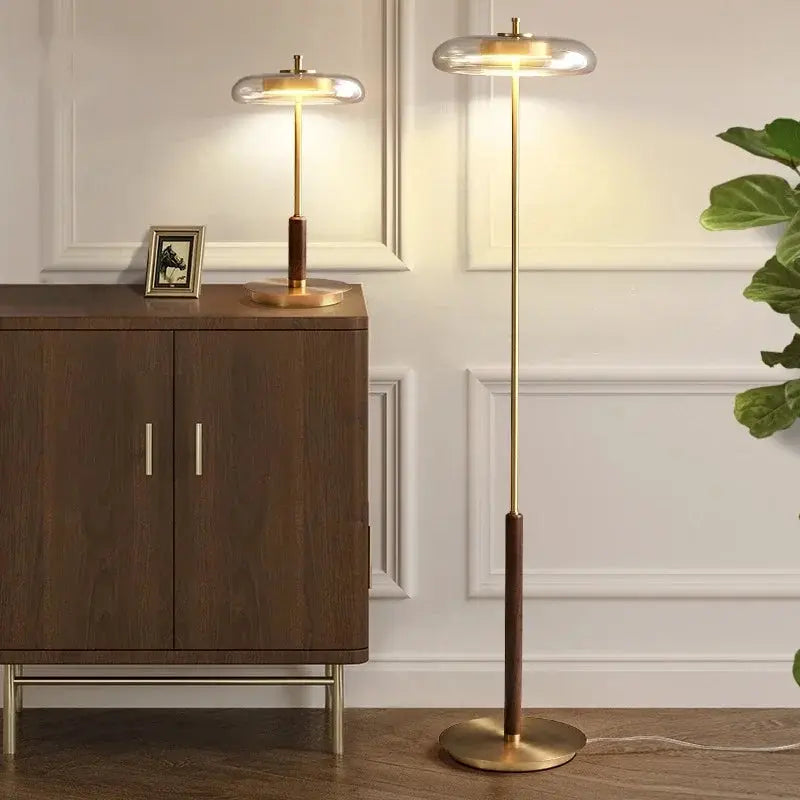 Valora – Elegant Gold Modern Glass LED Table Lamp Lampasa.com