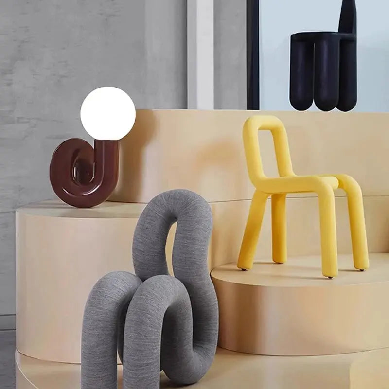 Emil – Nordic Postmodern LED Table Lamp for Stylish Modern Homes Monalume
