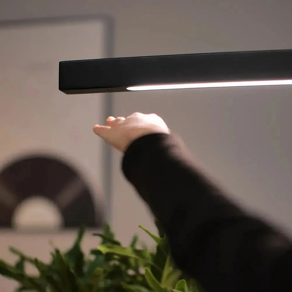Einar – Dimmable Smart LED Pendant Light with Wooden Design and Sweep Sensor (Black & White Edition) Monalume.com