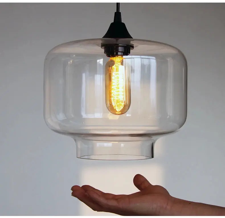 Norna – Classic Glass Pendant Lamp for Timeless Elegance Monalume