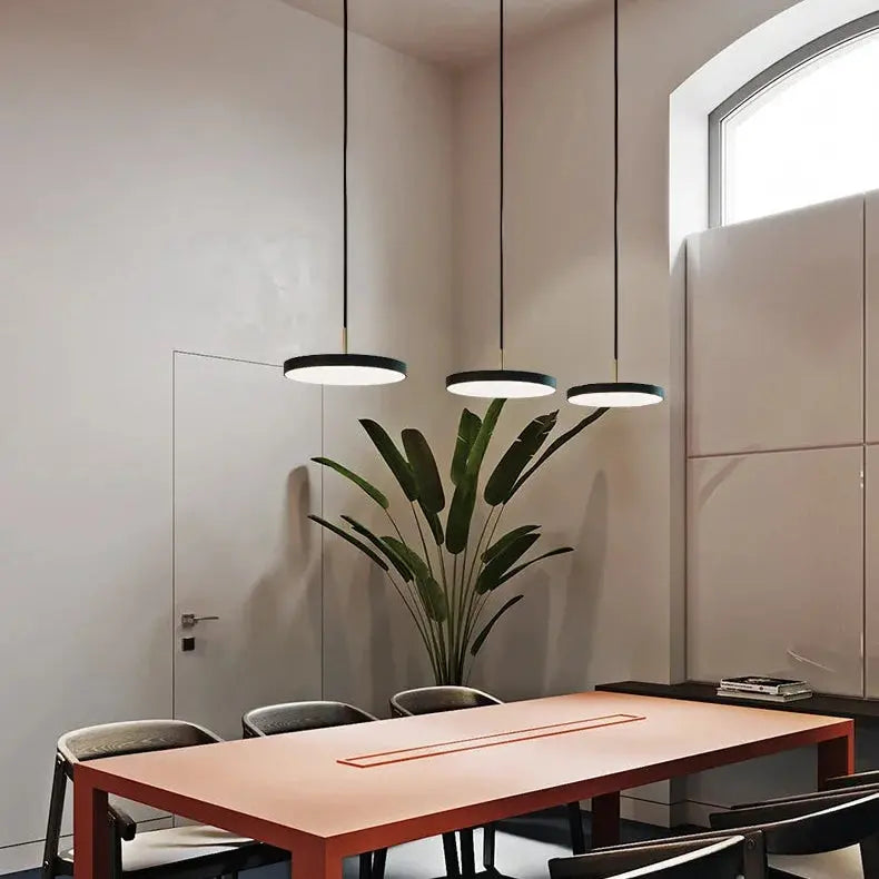 Nora – Modern Art Metal UFO LED Pendant Lamp for Modern Interiors Monalume