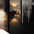Vilo – Modern Dimmable LED Wall Light for Hallways and Entryways Lampasa.com
