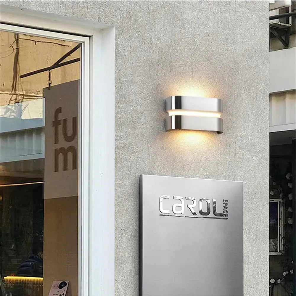 Yrsa – Stainless Steel Outdoor IP65 LED Wall Lamp for Durable, Weatherproof Lighting Monalume