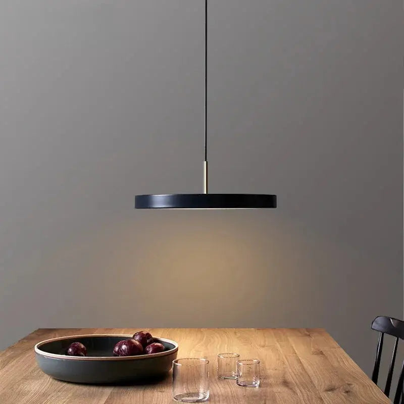 Nora – Modern Art Metal UFO LED Pendant Lamp for Modern Interiors Monalume