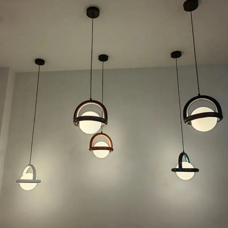 Henry – Modern LED Pendant Light with Acrylic Ball Design Lampasa.com